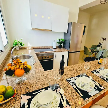 Sunshine Palace Madeira - Live Your Sunniest Dream!