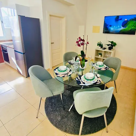 Sunshine Palace Madeira - Live Your Sunniest Dream! Понта-ду-Сол