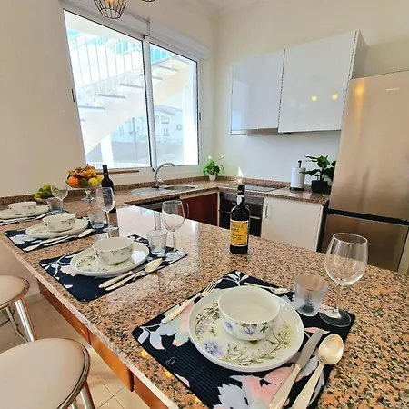 Apartment Sunshine Palace Madeira - Live Your Sunniest Dream!