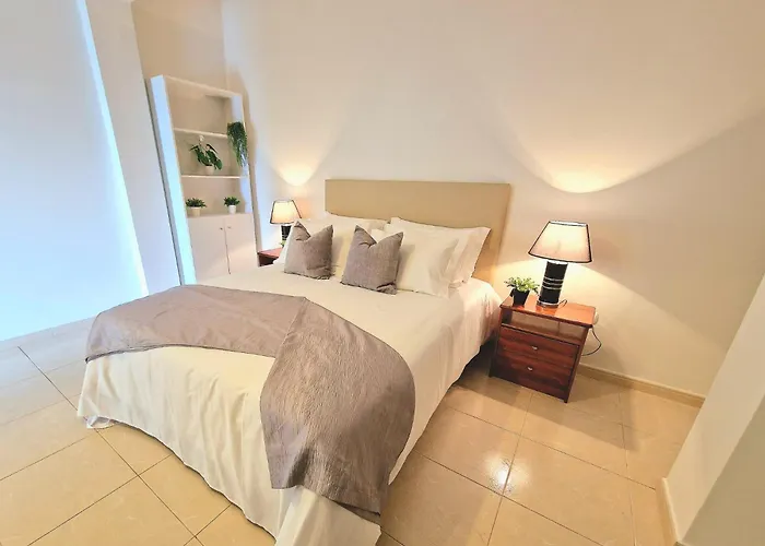 Sunshine Palace Madeira - Live Your Sunniest Dream! 公寓 *